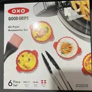 OXO Good Grips Air Fryer Accessories Set new in box